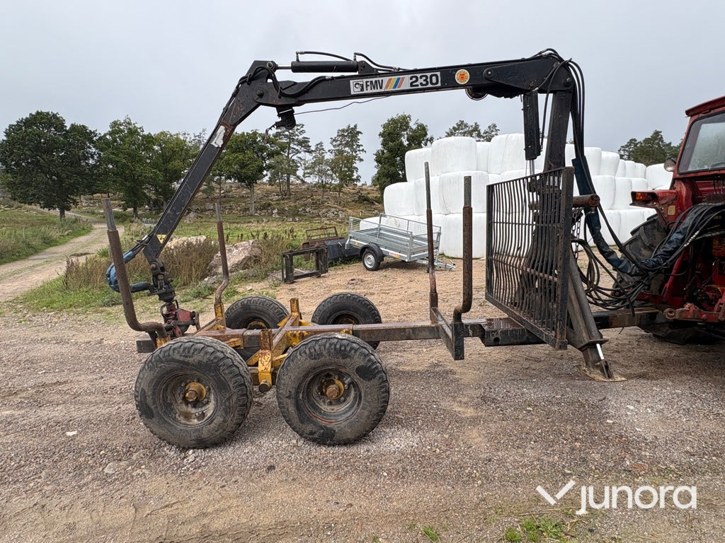 Skogsvagn Moheda 7 ton - مقطورة الغابات: صورة 2 Skogsvagn Moheda 7 ton - مقطورة الغابات: صورة 2