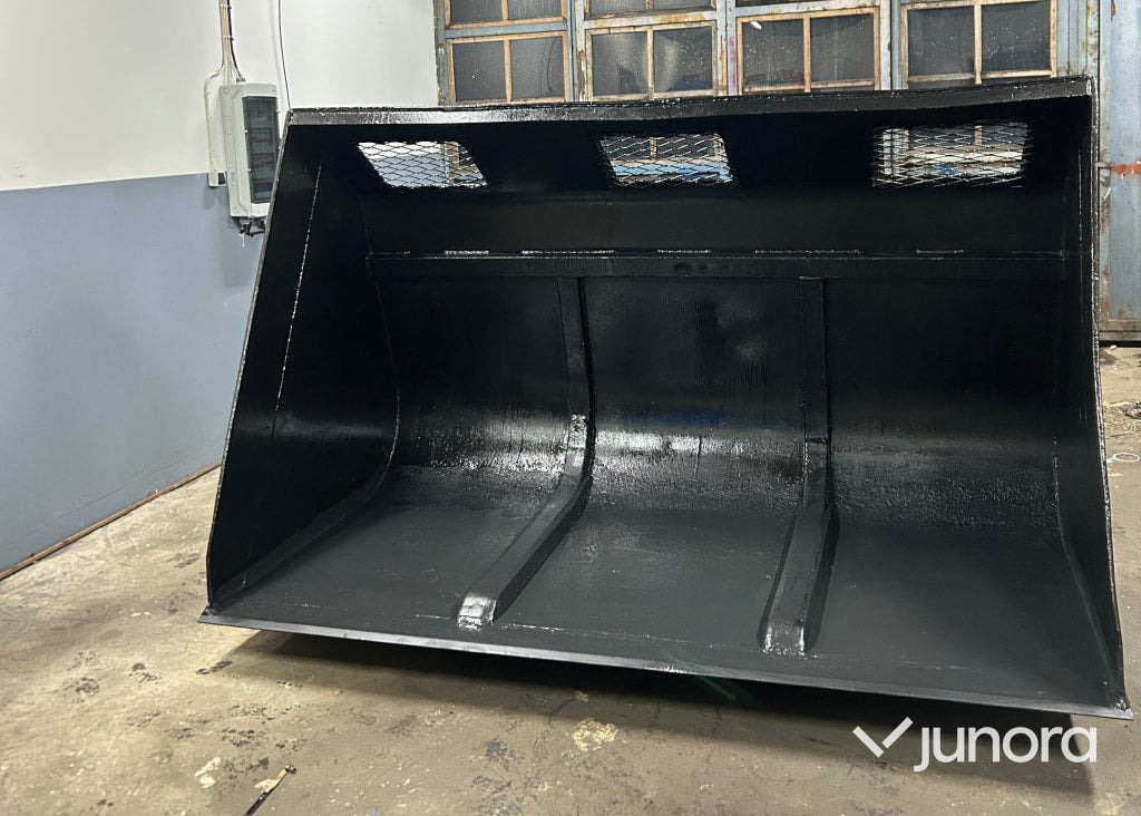 Skopa - Stora BM, 4 kubik - بكت شيول: صورة 1 Skopa - Stora BM, 4 kubik - بكت شيول: صورة 1