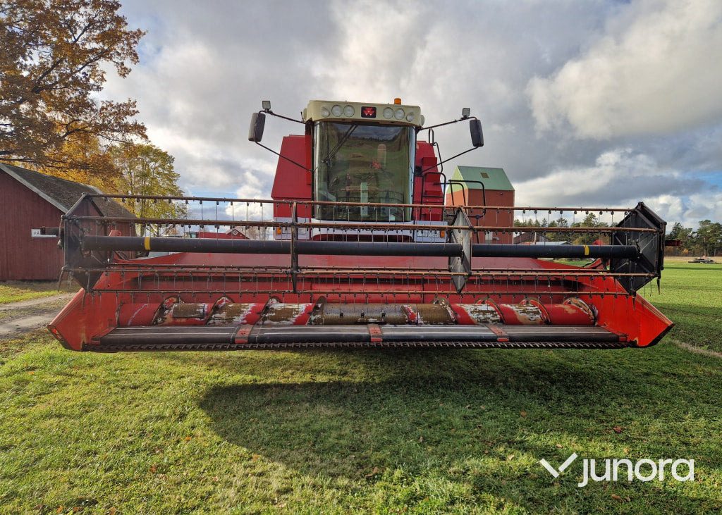 Skördetröska - Massey Ferguson, 36 - حصادة: صورة 2 Skördetröska - Massey Ferguson, 36 - حصادة: صورة 2
