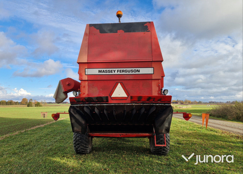 Skördetröska - Massey Ferguson, 36 - حصادة: صورة 4 Skördetröska - Massey Ferguson, 36 - حصادة: صورة 4