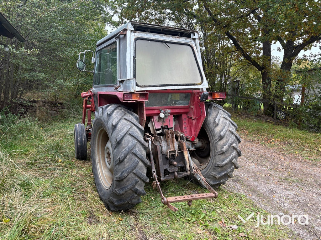 Traktor Massey Ferguson 550-2 med lastare - جرار: صورة 5 Traktor Massey Ferguson 550-2 med lastare - جرار: صورة 5
