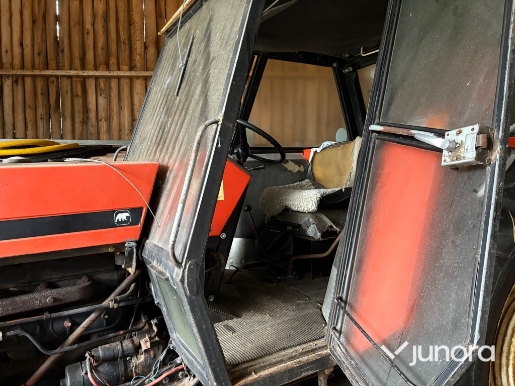 جرار Traktor - Ursus 385 DE LUXE: صورة 10