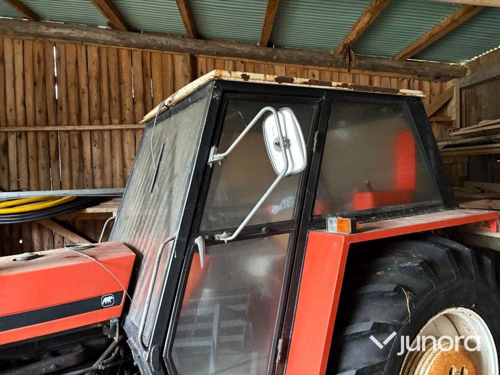 جرار Traktor - Ursus 385 DE LUXE: صورة 9