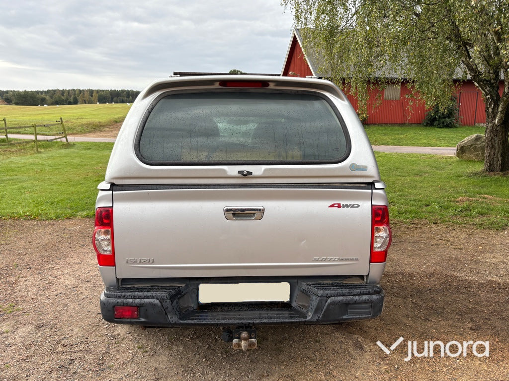 Transportbil - Isuzu Crew 3.0 AT - شاحنة البيك أب: صورة 4 Transportbil - Isuzu Crew 3.0 AT - شاحنة البيك أب: صورة 4