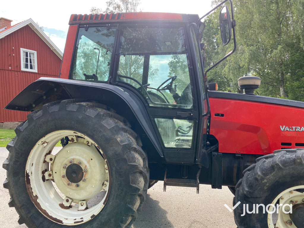 Valtra valmet 6400 - جرار: صورة 4 Valtra valmet 6400 - جرار: صورة 4