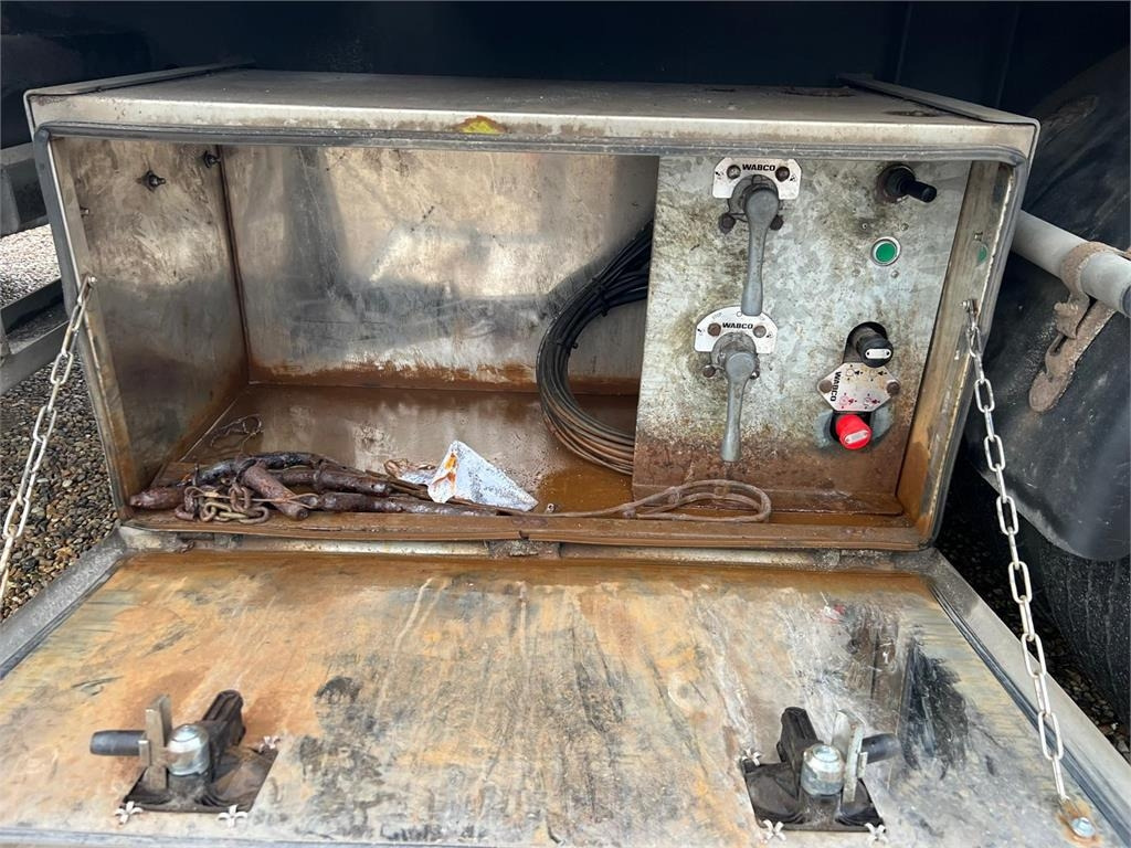 CMT 6,5 - 7,0 mtr container - tip - مقطورة هوك ليفت/ لود لوجر: صورة 4 CMT 6,5 - 7,0 mtr container - tip - مقطورة هوك ليفت/ لود لوجر: صورة 4