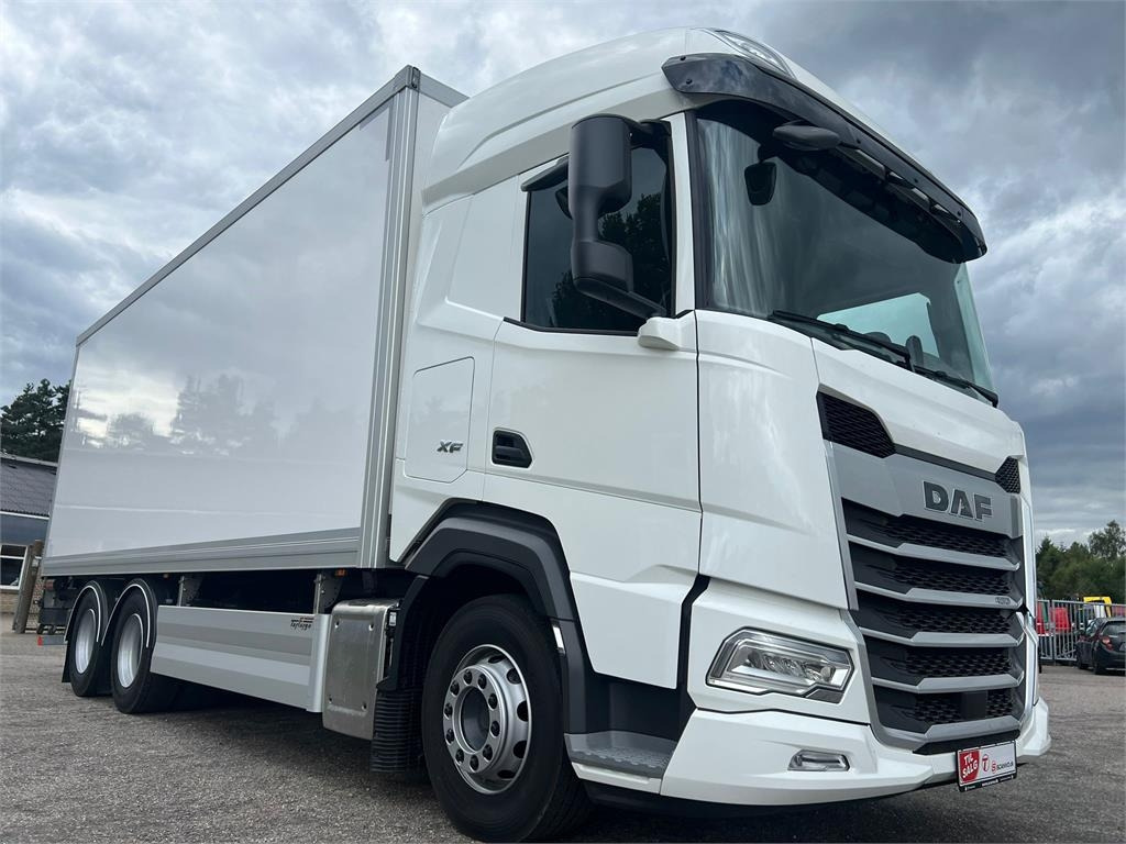 DAF XF480 FAS 6x2 - شاحنة صندوقية: صورة 4 DAF XF480 FAS 6x2 - شاحنة صندوقية: صورة 4