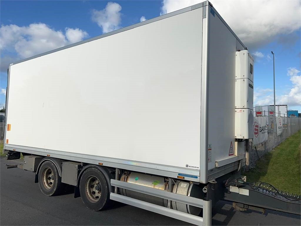 HFR 18 ton SKAB kasse + lift - مقطورة للتبريد: صورة 3 HFR 18 ton SKAB kasse + lift - مقطورة للتبريد: صورة 3