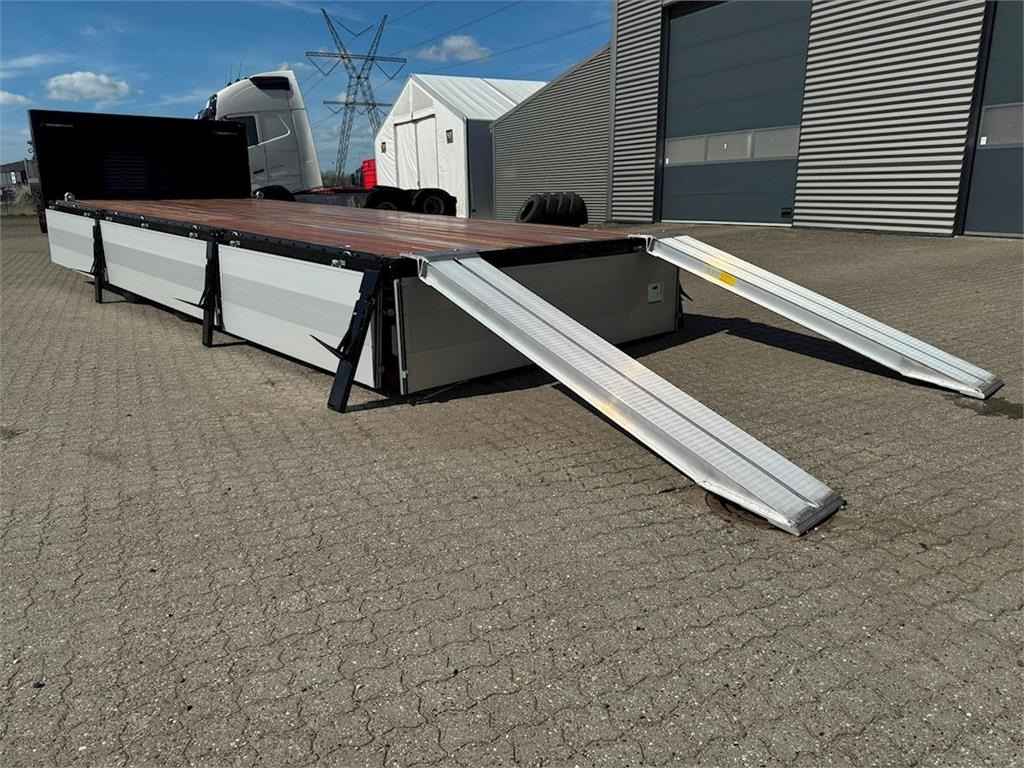 Hangler 3-aks kærre alu-sider + alu-ramper  - مقطورات مسطحة: صورة 2 Hangler 3-aks kærre alu-sider + alu-ramper  - مقطورات مسطحة: صورة 2