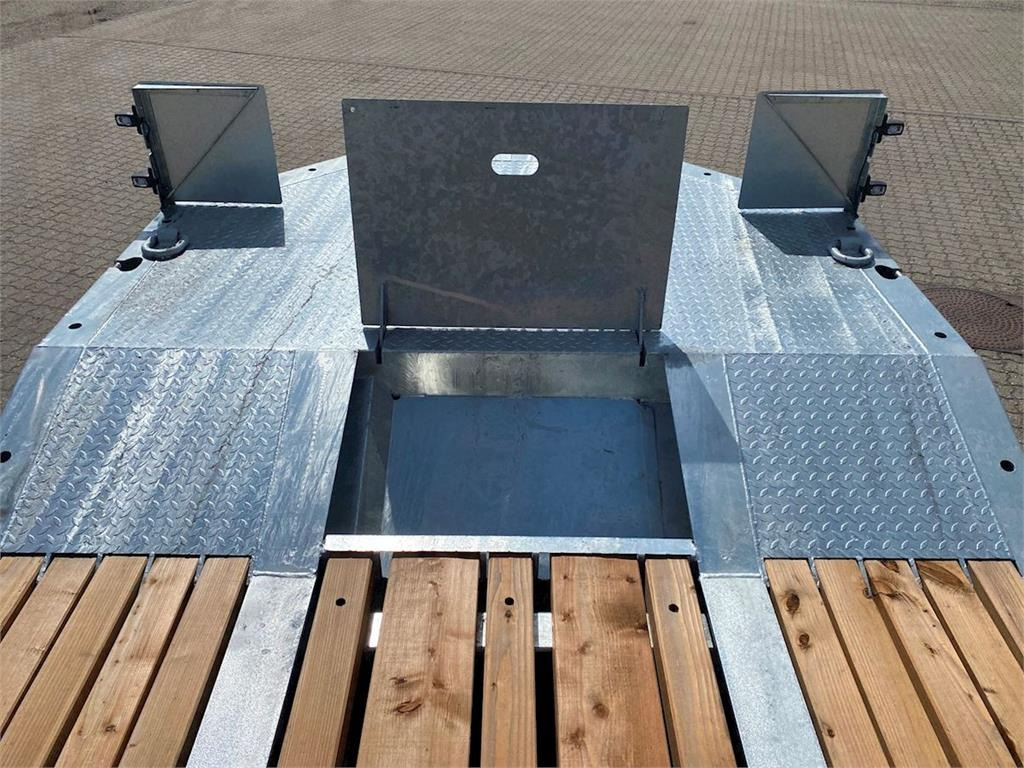 Hangler DTS 300 3 akslet med ramper - مقطورة بلودر منخفض: صورة 3 Hangler DTS 300 3 akslet med ramper - مقطورة بلودر منخفض: صورة 3