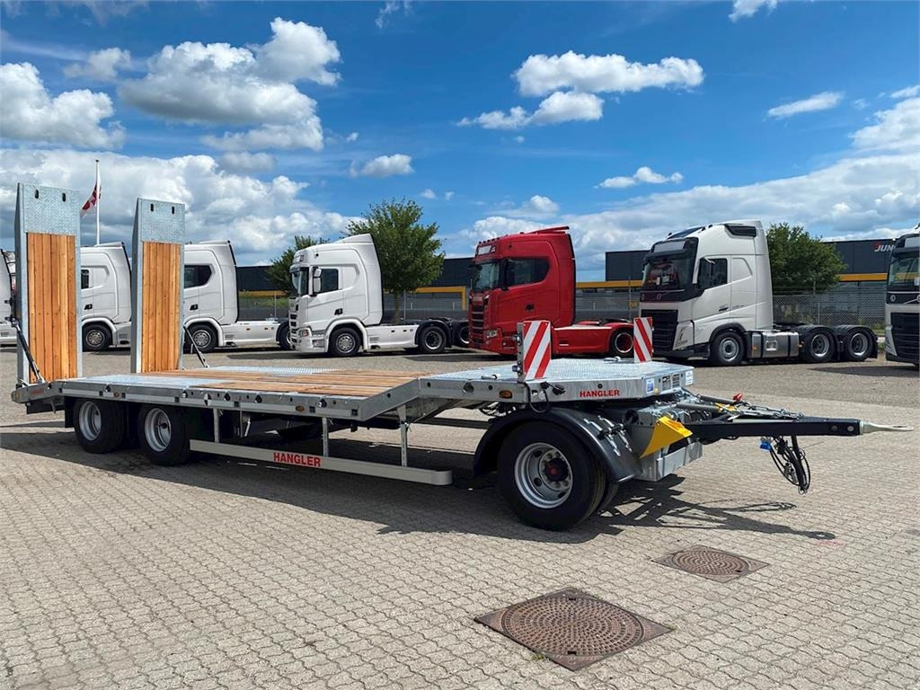 Hangler DTS 300 3 akslet med ramper - مقطورة بلودر منخفض: صورة 2 Hangler DTS 300 3 akslet med ramper - مقطورة بلودر منخفض: صورة 2