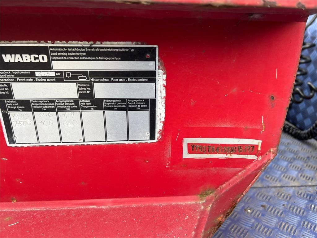 نصف مقطورة صهريج Interconsult 64m3 STRT1-64CA med tip: صورة 21 نصف مقطورة صهريج Interconsult 64m3 STRT1-64CA med tip: صورة 21