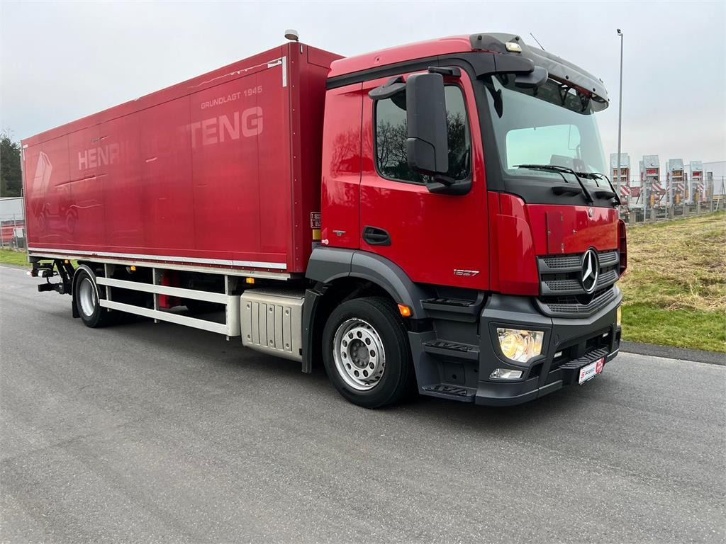Mercedes-Benz Antos 1827 LnR - شاحنة صندوقية: صورة 3 Mercedes-Benz Antos 1827 LnR - شاحنة صندوقية: صورة 3