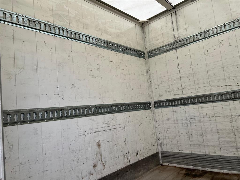 Mercedes-Benz Atego 1224 LnR - شاحنة صندوقية: صورة 4 Mercedes-Benz Atego 1224 LnR - شاحنة صندوقية: صورة 4