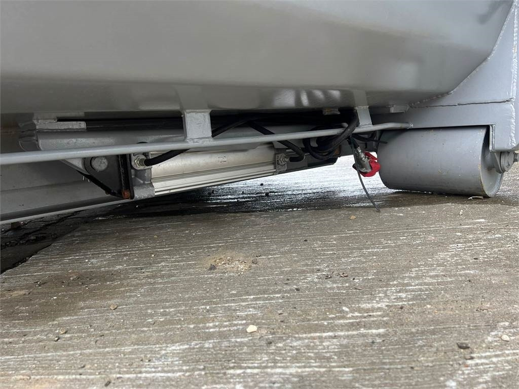 جسم الشاحنة المسطحة Scancon SH6215 Hardox 14,6m3 6500mm: صورة 13 جسم الشاحنة المسطحة Scancon SH6215 Hardox 14,6m3 6500mm: صورة 13