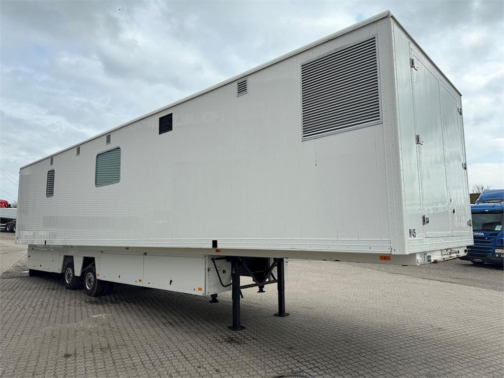 Smit Mammografi - hospital trailer - نصف مقطورة: صورة 1 Smit Mammografi - hospital trailer - نصف مقطورة: صورة 1