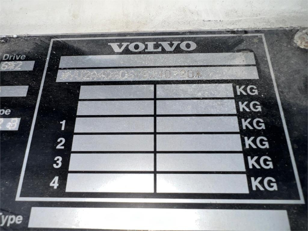 Volvo FH12-420 - شاحنة لودر انزلاقي: صورة 4 Volvo FH12-420 - شاحنة لودر انزلاقي: صورة 4