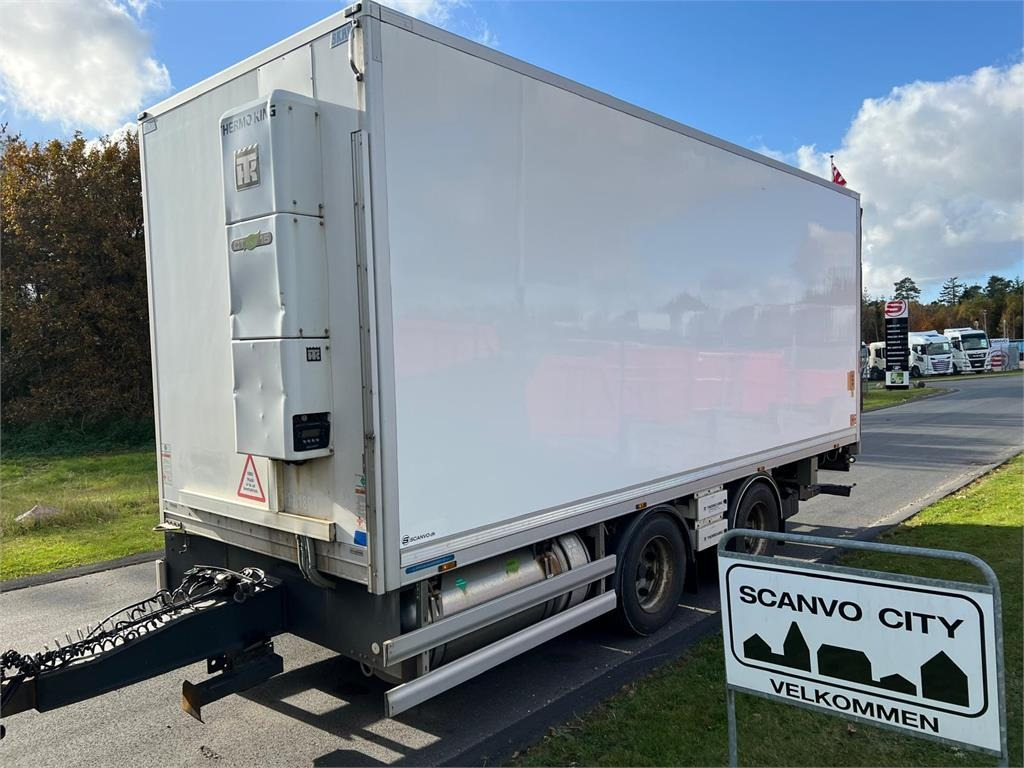 Volvo FM420 + 2 akslet kærre 2-Temps - شاحنة ذات مبرد: صورة 2 Volvo FM420 + 2 akslet kærre 2-Temps - شاحنة ذات مبرد: صورة 2