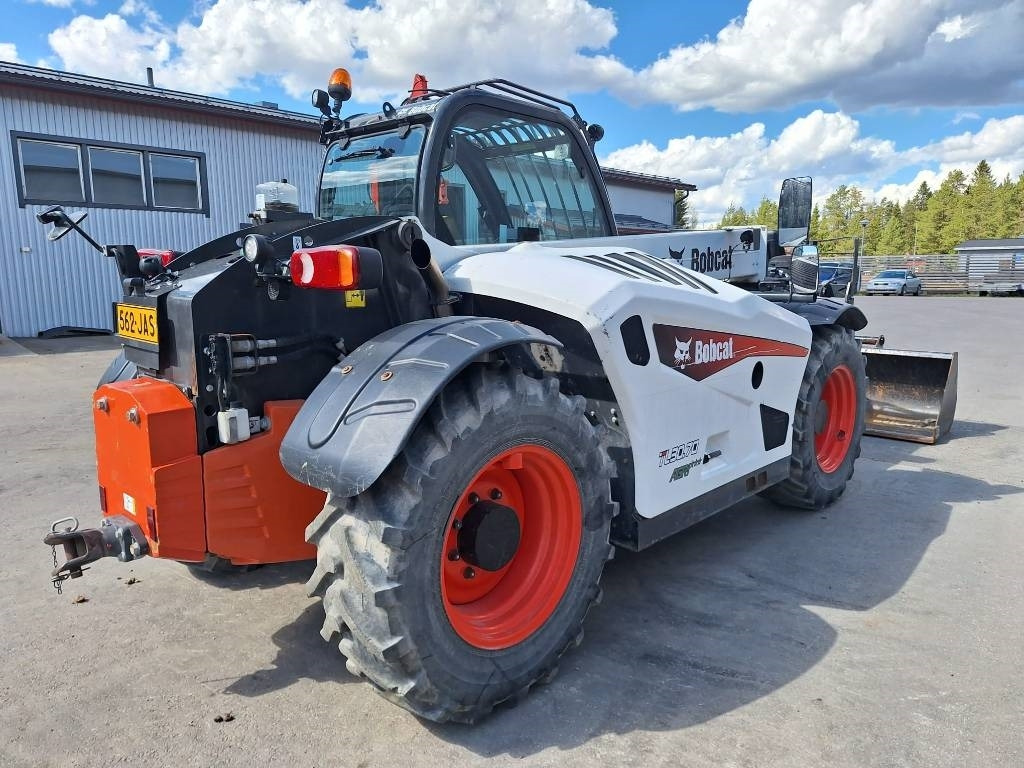 Bobcat TL30.70 KUROTTAJA - آلة رفع ونقل تلسكوبية: صورة 4 Bobcat TL30.70 KUROTTAJA - آلة رفع ونقل تلسكوبية: صورة 4