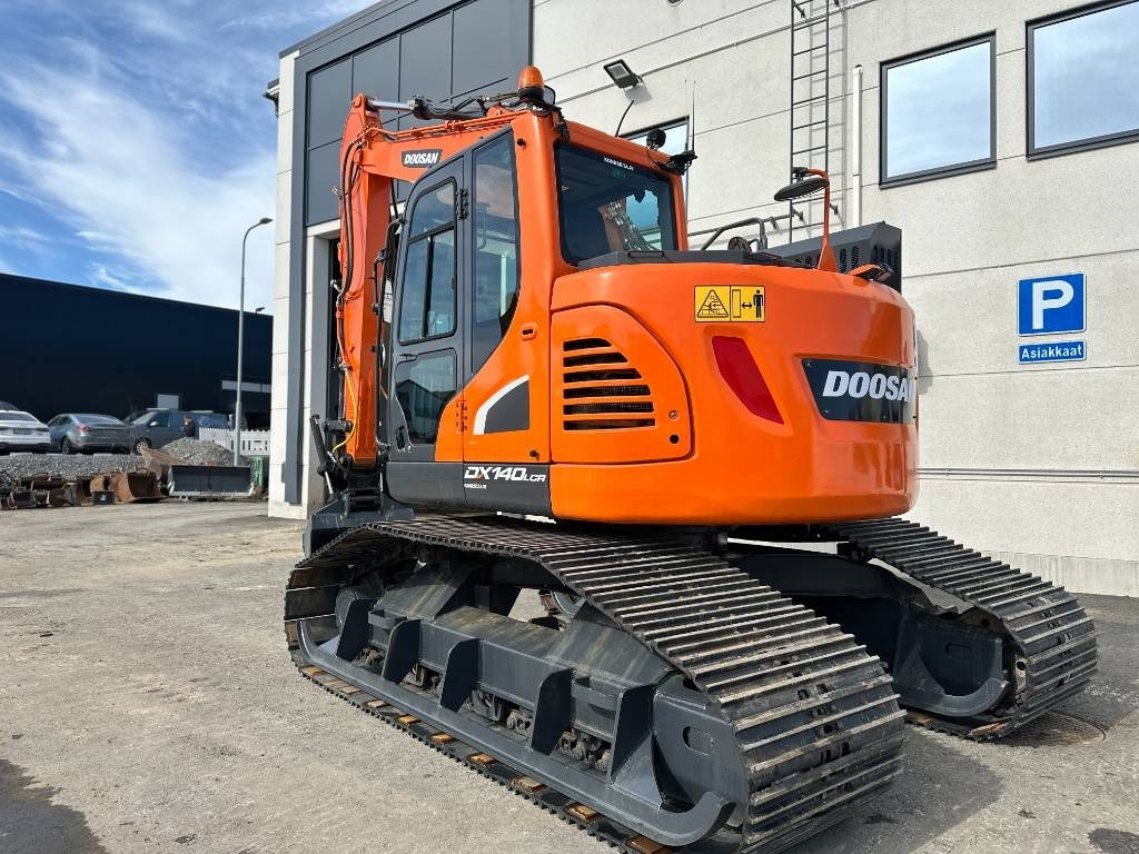 Doosan DX 140 LCR-5 metsäalusta - حفار زاحف: صورة 2 Doosan DX 140 LCR-5 metsäalusta - حفار زاحف: صورة 2