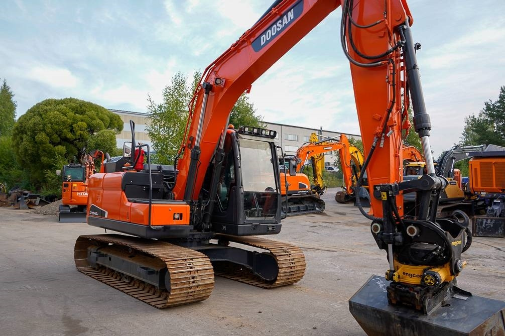 Doosan DX140LC-5 EPS ENGCON - حفار زاحف: صورة 5 Doosan DX140LC-5 EPS ENGCON - حفار زاحف: صورة 5