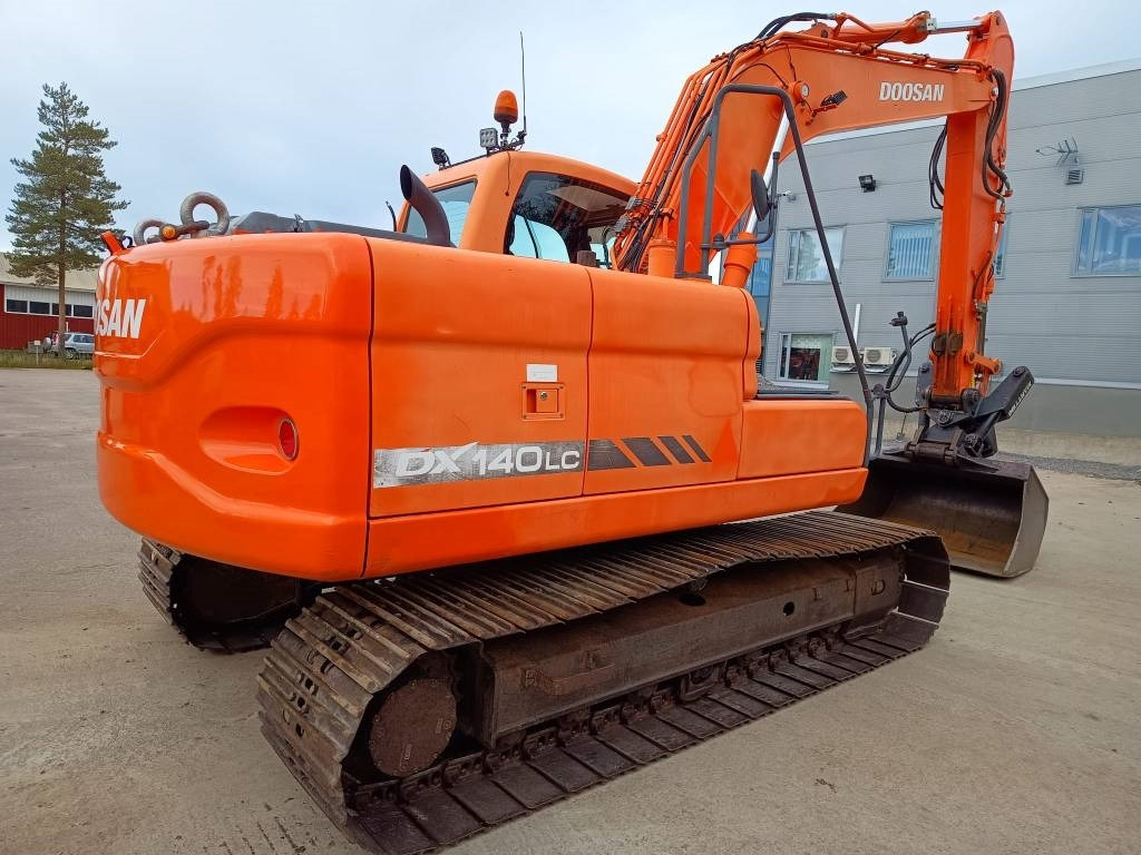 Doosan DX140LC KALLISTAJA+PYÖRITTÄJÄ - حفار زاحف: صورة 5 Doosan DX140LC KALLISTAJA+PYÖRITTÄJÄ - حفار زاحف: صورة 5
