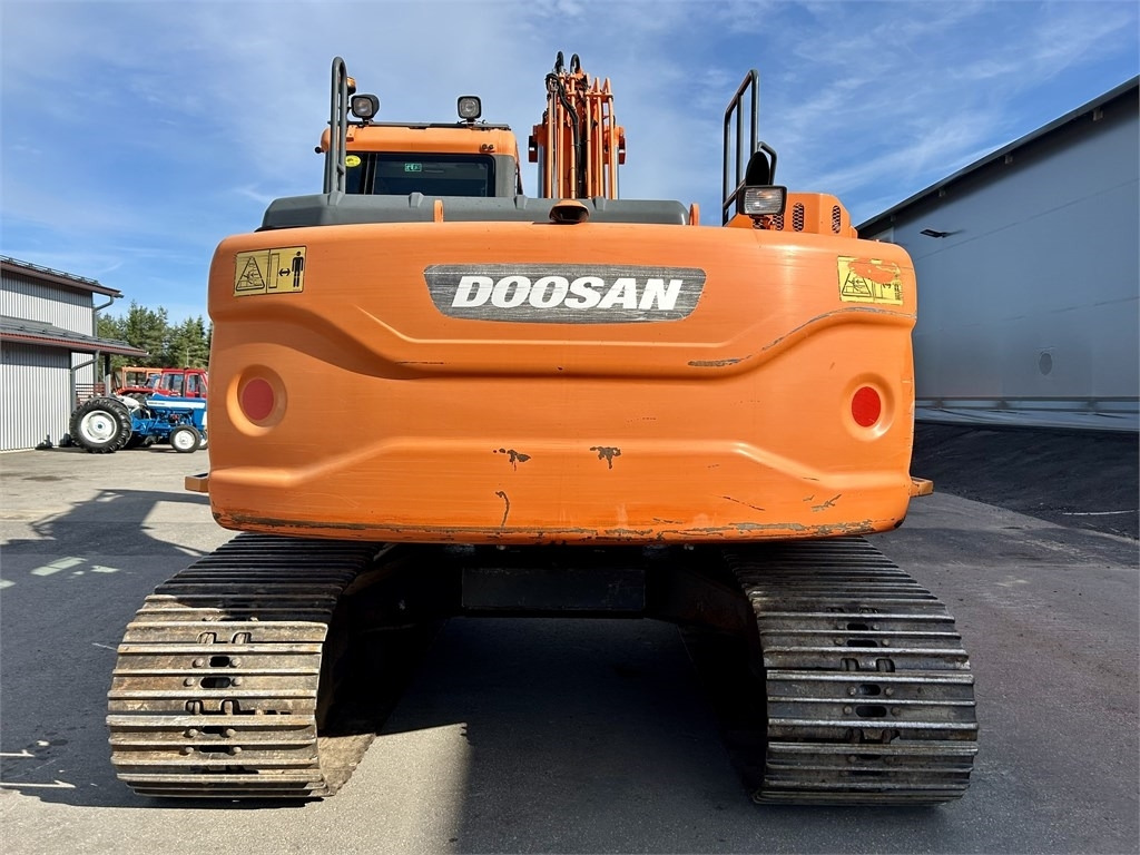 Doosan DX160LC-3 KALLISTAJA+PYÖRITTÄJÄ - حفار زاحف: صورة 3 Doosan DX160LC-3 KALLISTAJA+PYÖRITTÄJÄ - حفار زاحف: صورة 3