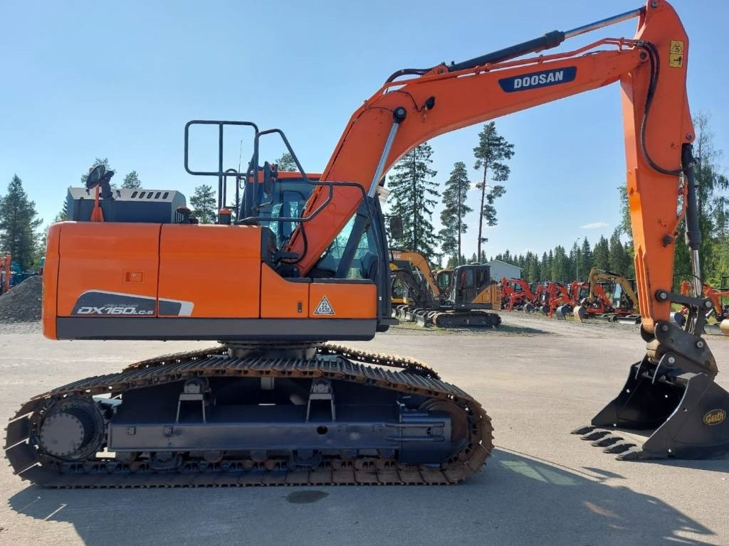 Doosan DX160LCH-5 METSÄALUSTA - حفار زاحف: صورة 5 Doosan DX160LCH-5 METSÄALUSTA - حفار زاحف: صورة 5