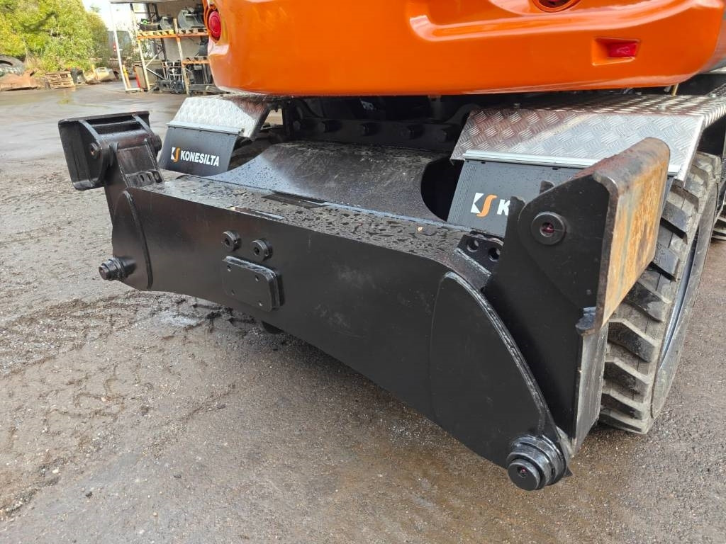 Hitachi ZX135W-7 VARUSTELTU - حفار ذو عجلات: صورة 3 Hitachi ZX135W-7 VARUSTELTU - حفار ذو عجلات: صورة 3