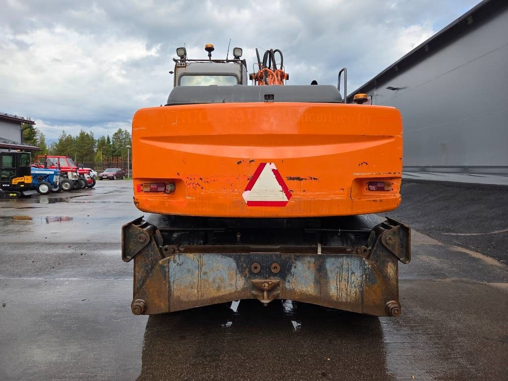 Hitachi ZX160 W PYÖRITTÄJÄLLÄ - حفار ذو عجلات: صورة 3 Hitachi ZX160 W PYÖRITTÄJÄLLÄ - حفار ذو عجلات: صورة 3