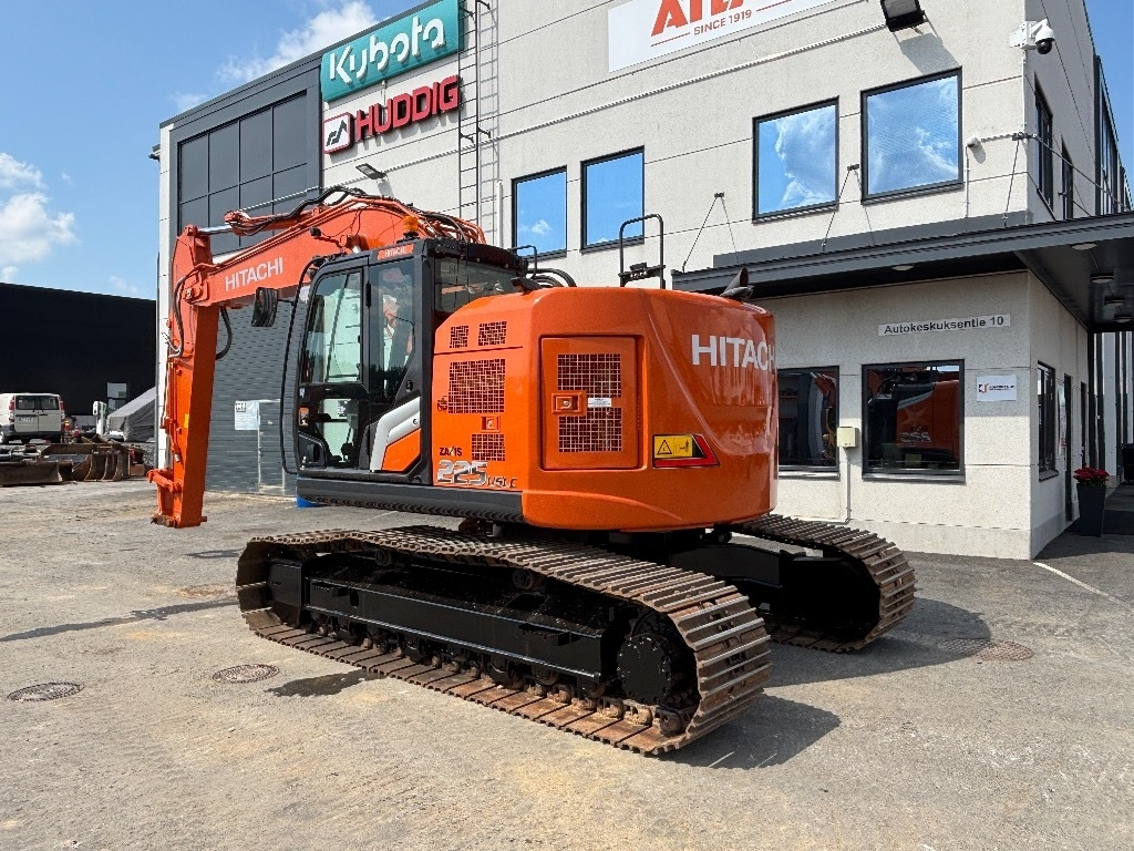Hitachi ZX225USLC-7 - حفار زاحف: صورة 2 Hitachi ZX225USLC-7 - حفار زاحف: صورة 2