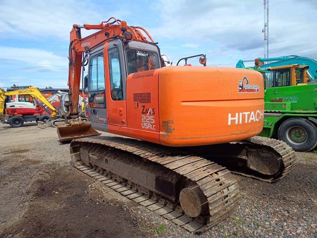 Hitachi ZX225USR KALLISTAJALLA - حفار زاحف: صورة 3 Hitachi ZX225USR KALLISTAJALLA - حفار زاحف: صورة 3