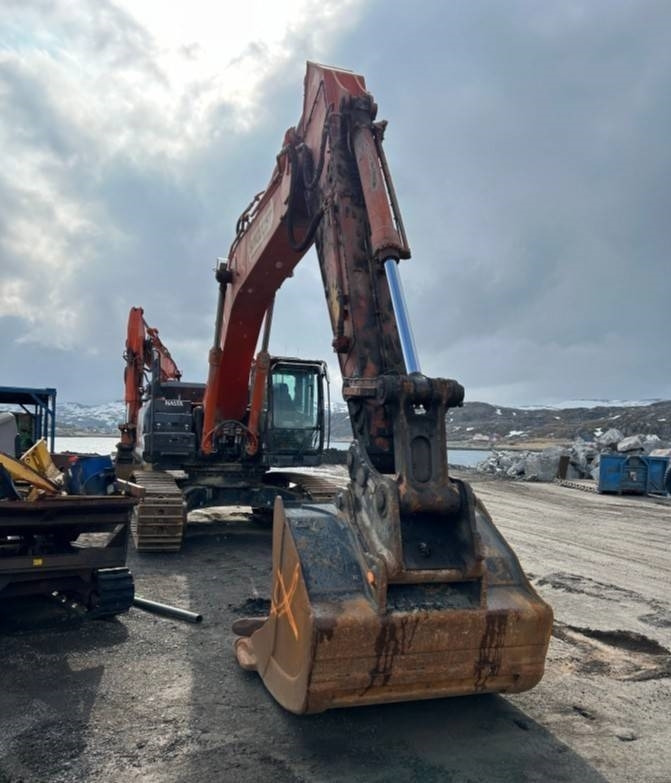 Hitachi ZX350LC-7 - حفار زاحف: صورة 3 Hitachi ZX350LC-7 - حفار زاحف: صورة 3