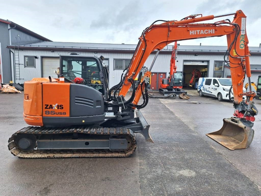 Hitachi ZX85USB-5 PYÖRITTÄJÄLLÄ - حفار صغير: صورة 5 Hitachi ZX85USB-5 PYÖRITTÄJÄLLÄ - حفار صغير: صورة 5