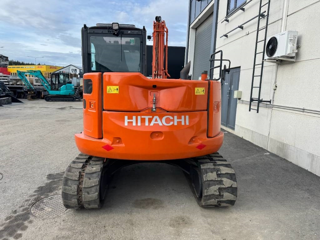 Hitachi ZX85USB-6, Uudella engcon EC209 tiltillä - حفار صغير: صورة 4 Hitachi ZX85USB-6, Uudella engcon EC209 tiltillä - حفار صغير: صورة 4