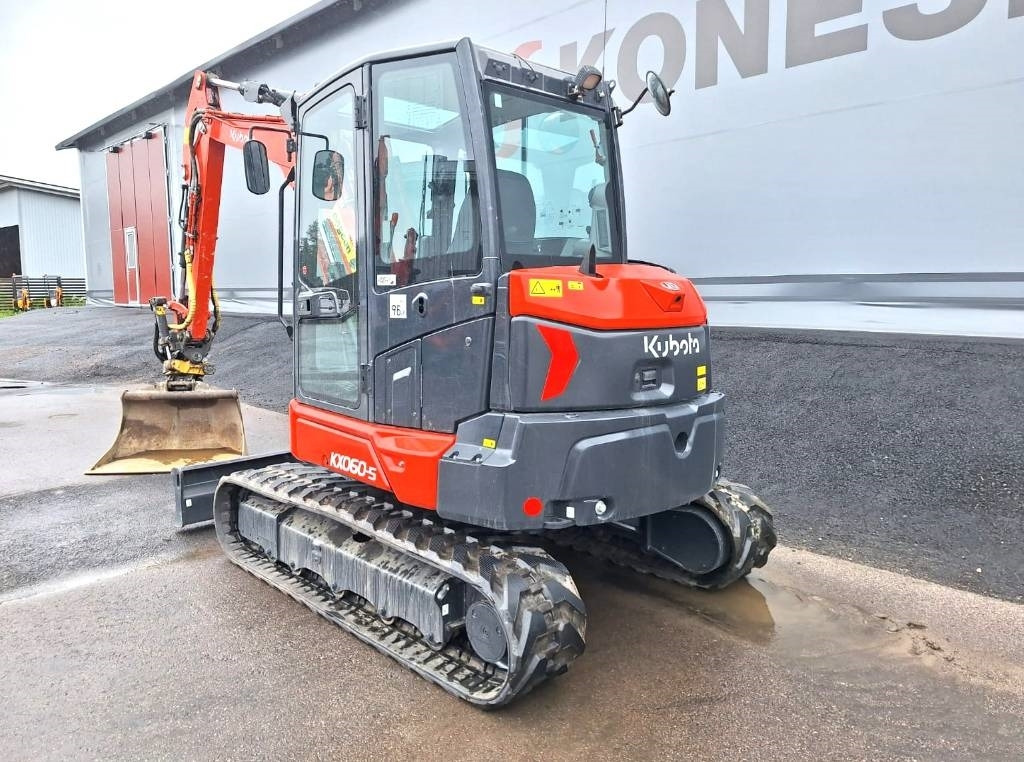 Kubota KX060-5 PYÖRITTÄJÄ, RASVARI YM. - حفار صغير: صورة 2 Kubota KX060-5 PYÖRITTÄJÄ, RASVARI YM. - حفار صغير: صورة 2