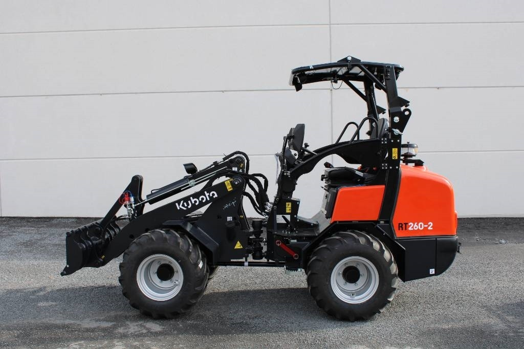 Kubota RT260-2 KATOKSELLA! UUSI - لودر مفصلي صغير: صورة 1 Kubota RT260-2 KATOKSELLA! UUSI - لودر مفصلي صغير: صورة 1