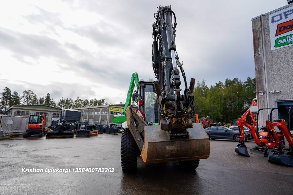 Lännen 8600E ENGCON S45 - لودر ذو محراث خلفي/ باكهو: صورة 3 Lännen 8600E ENGCON S45 - لودر ذو محراث خلفي/ باكهو: صورة 3