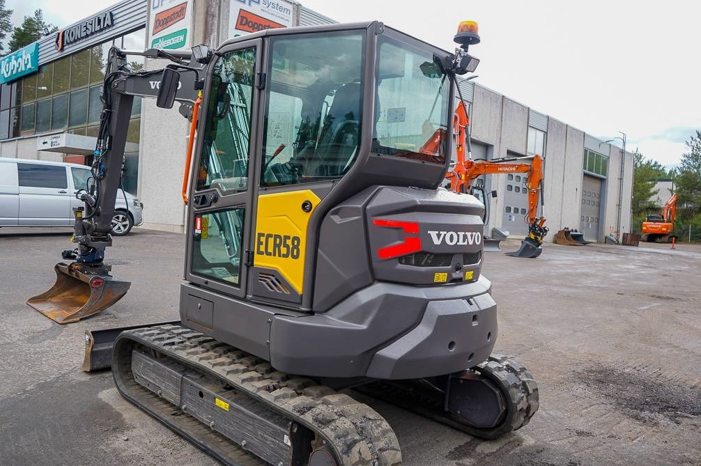 Volvo ECR58F EX-DEMO - حفار صغير: صورة 3 Volvo ECR58F EX-DEMO - حفار صغير: صورة 3
