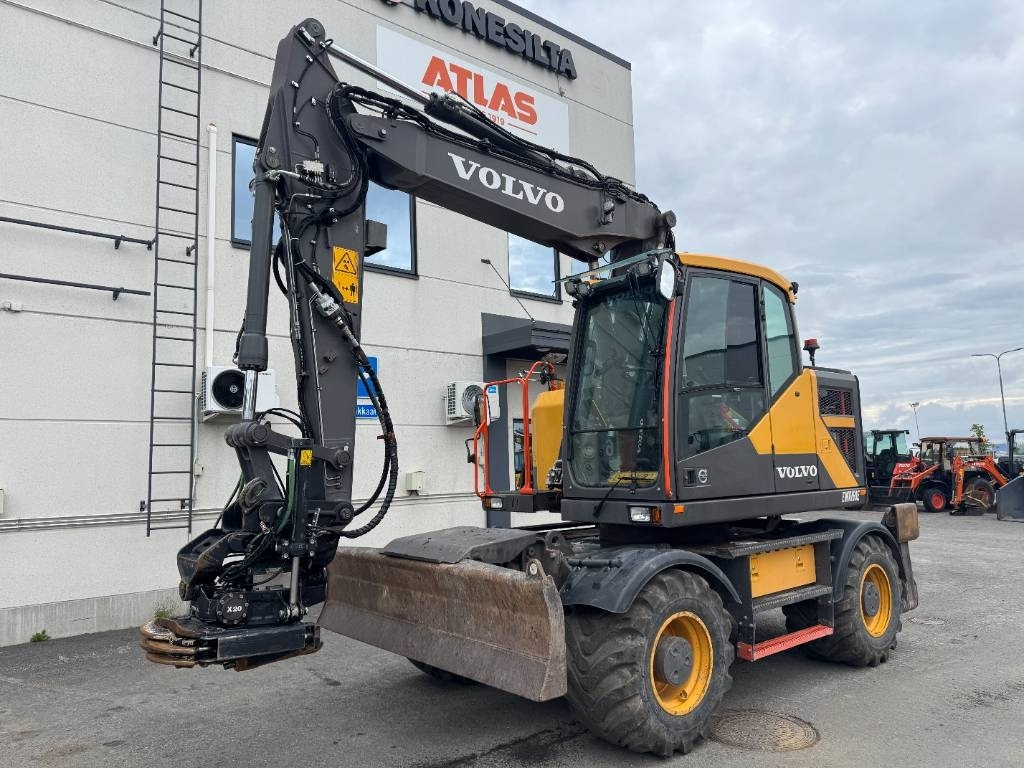 Volvo EWR 150 E - حفار ذو عجلات: صورة 2 Volvo EWR 150 E - حفار ذو عجلات: صورة 2