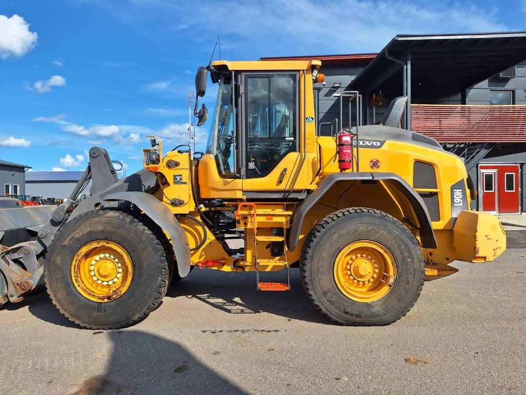 Volvo L90H RASVARI, VAAKA YM. - اللودر بعجل: صورة 2 Volvo L90H RASVARI, VAAKA YM. - اللودر بعجل: صورة 2