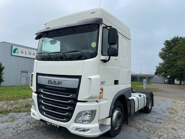 DAF XF 440 FT - مقطورة السحب: صورة 1 DAF XF 440 FT - مقطورة السحب: صورة 1