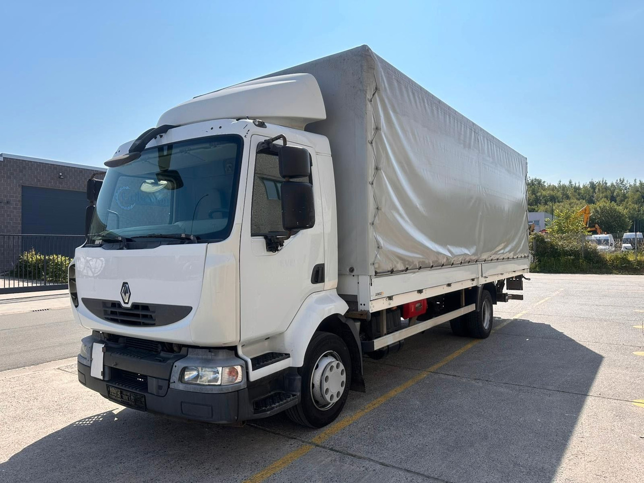 Renault Midlum dXi220-12. Klima. - شاحنة ذات ستائر جانبية: صورة 3 Renault Midlum dXi220-12. Klima. - شاحنة ذات ستائر جانبية: صورة 3