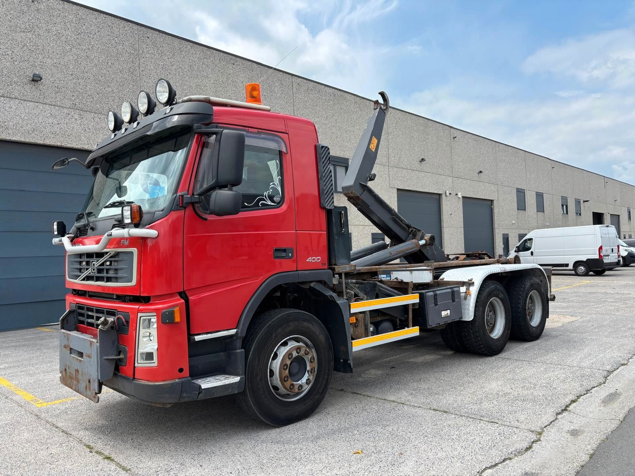 Volvo FM400. 6x4. Klima - شاحنة برافعة خطافية: صورة 1 Volvo FM400. 6x4. Klima - شاحنة برافعة خطافية: صورة 1