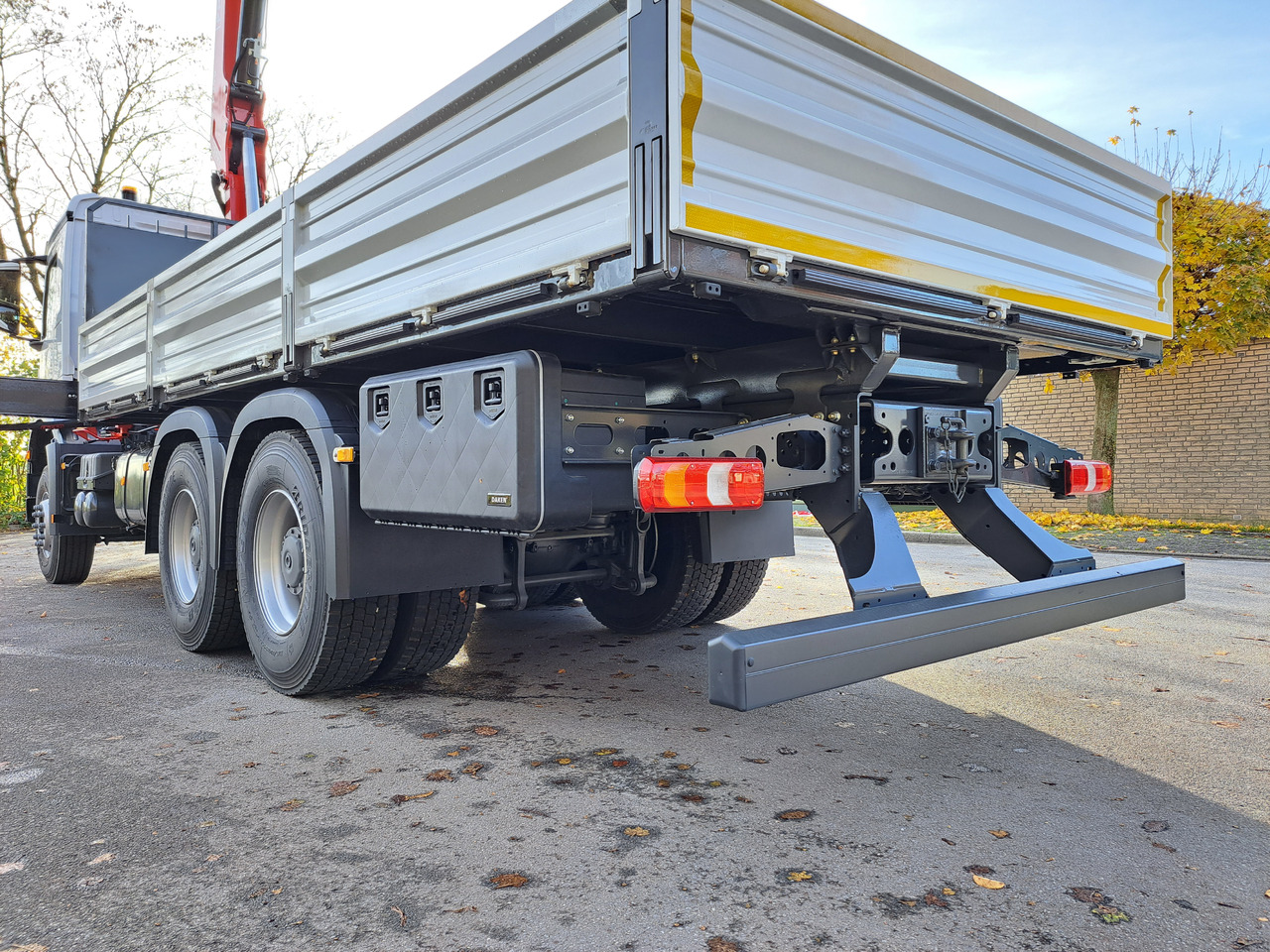 MERCEDES-BENZ AROCS 3340 CRANE FASSI F245 FLATBED TWISTLOCK EURO 3 - شاحنات مسطحة, شاحنة كرين: صورة 4 MERCEDES-BENZ AROCS 3340 CRANE FASSI F245 FLATBED TWISTLOCK EURO 3 - شاحنات مسطحة, شاحنة كرين: صورة 4
