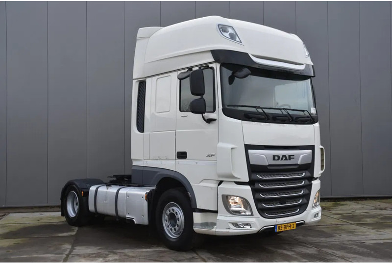 DAF XF 480 SSC 4x2 - NEW TACHO - EURO 6 - 431 TKM - AIRCO - DIFF. LOCK - 2 BEDS - 2 x FUEL TANKS - - رأس تريلا: صورة 2 DAF XF 480 SSC 4x2 - NEW TACHO - EURO 6 - 431 TKM - AIRCO - DIFF. LOCK - 2 BEDS - 2 x FUEL TANKS - - رأس تريلا: صورة 2