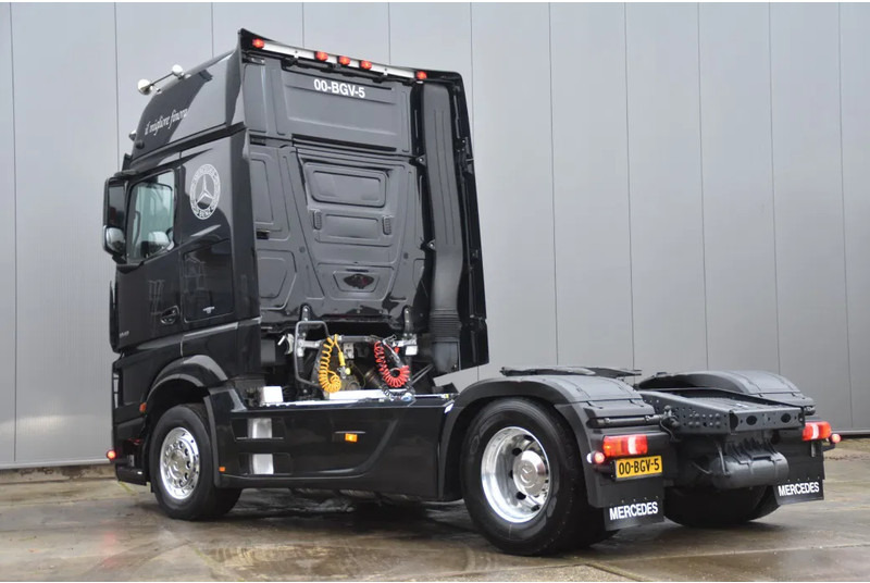 Mercedes-Benz Actros 1945 4x2 - EURO 6 - 842 TKM - PARK. AIRCO - CAMERA - 2 x FUEL TANKS - ALCOA'S - XENON - TOP CONDITION - - رأس تريلا: صورة 3 Mercedes-Benz Actros 1945 4x2 - EURO 6 - 842 TKM - PARK. AIRCO - CAMERA - 2 x FUEL TANKS - ALCOA'S - XENON - TOP CONDITION - - رأس تريلا: صورة 3