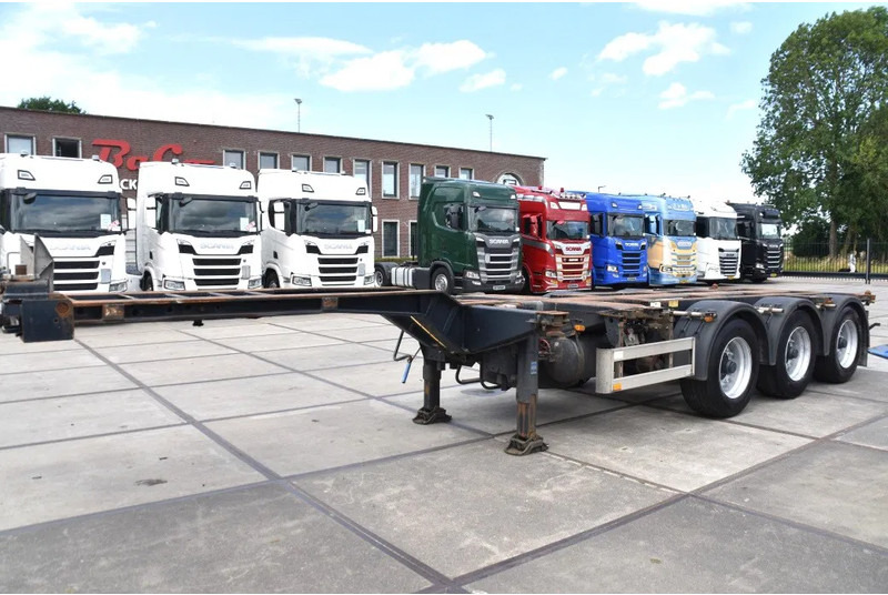 Pacton T3-010 - 2 x LIFT AXLE - BPW AXLES - DRUM BRAKES - 2 x EXTENDABLE - - ناقل حاوية/ نصف مقطورة بحاوية: صورة 1 Pacton T3-010 - 2 x LIFT AXLE - BPW AXLES - DRUM BRAKES - 2 x EXTENDABLE - - ناقل حاوية/ نصف مقطورة بحاوية: صورة 1
