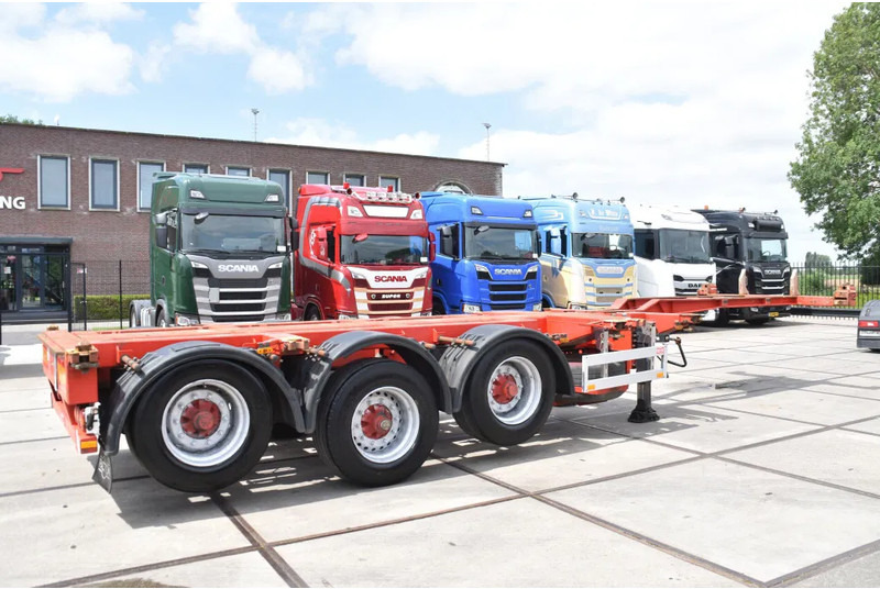 Pacton T3-010 - BPW AXLES - DRUM BRAKES - 2 LIFT AXLES - 2 x EXTENDABLE - - ناقل حاوية/ نصف مقطورة بحاوية: صورة 2 Pacton T3-010 - BPW AXLES - DRUM BRAKES - 2 LIFT AXLES - 2 x EXTENDABLE - - ناقل حاوية/ نصف مقطورة بحاوية: صورة 2
