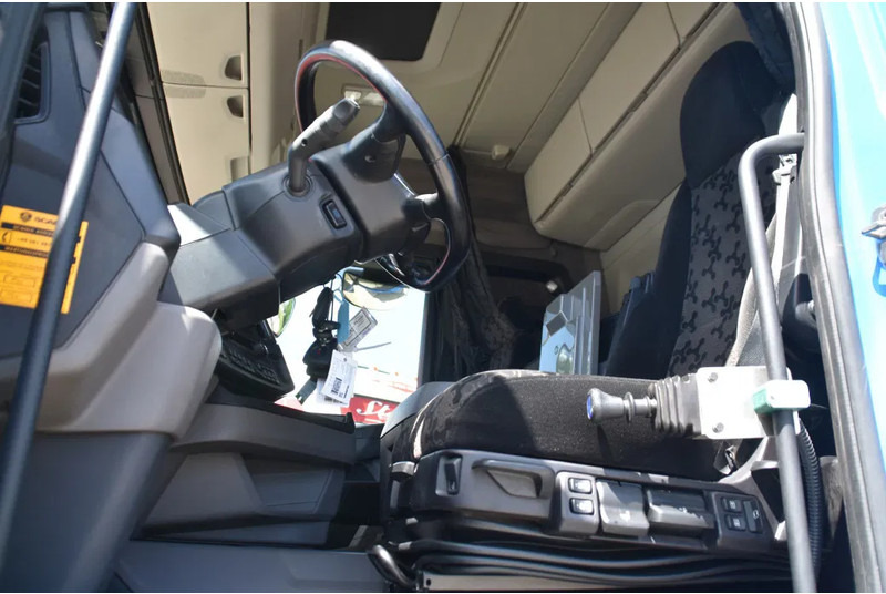 Scania R450 NGS 4x2 - RETARDER - 380 TKM - HYDRAULIC SYSTEM - ACC - NAVI - DIFF. LOCK - EXCELLENT CONDITION - - مقطورة السحب: صورة 5 Scania R450 NGS 4x2 - RETARDER - 380 TKM - HYDRAULIC SYSTEM - ACC - NAVI - DIFF. LOCK - EXCELLENT CONDITION - - مقطورة السحب: صورة 5